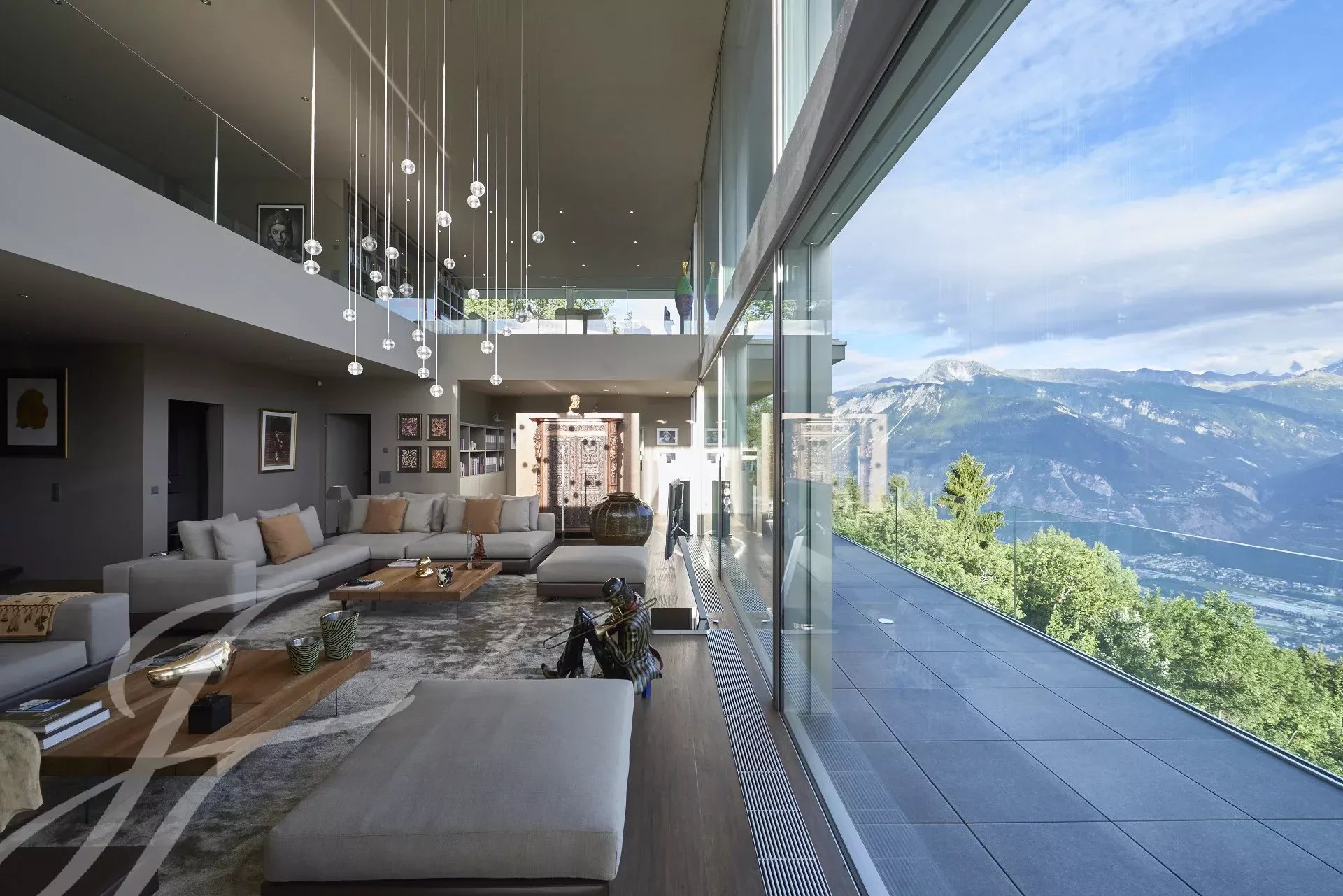 Luxury House Domaine MAJAC 4 levels served by a lift, 7 bedrooms in Crans-Montana - Swiss Alps