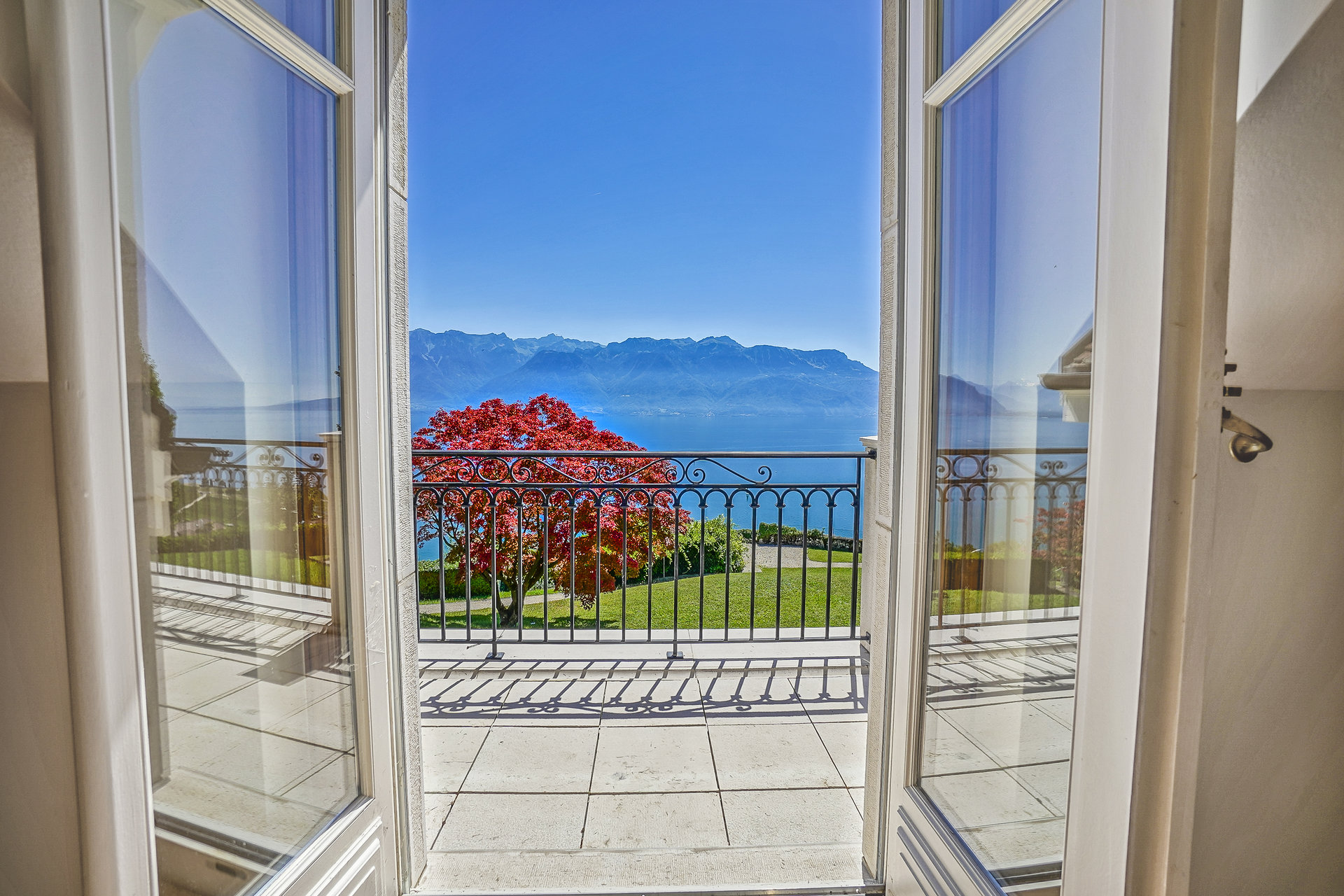 Premium House Breathtaking panoramic lake and mountain views UNESCO, coming soon bedrooms in Chexbres, Lavaux-Oron