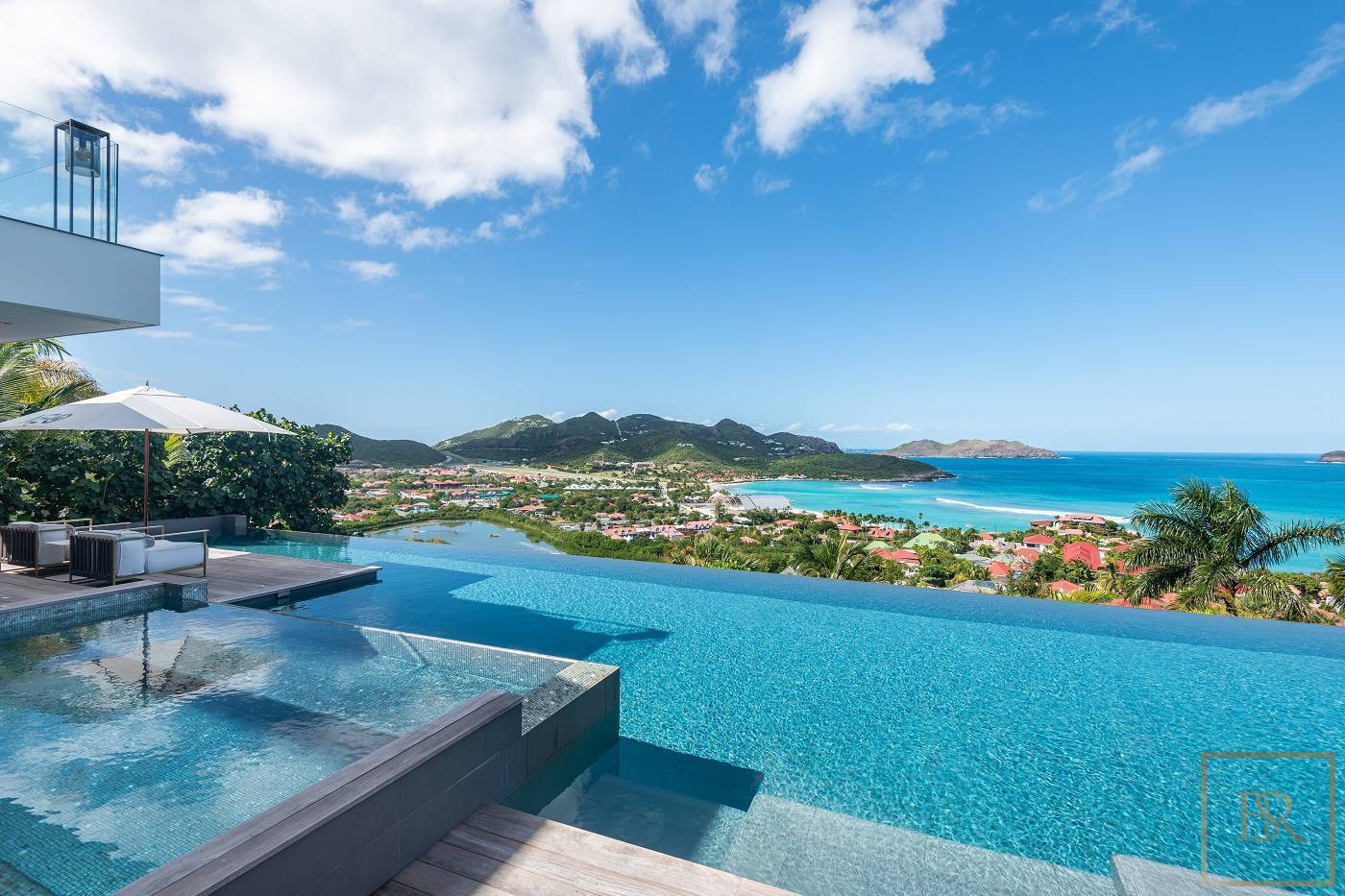 Ultra-Luxury Villa NEO Ultimate Living, Panoramic Sea View, 6 bedrooms in St-Barth