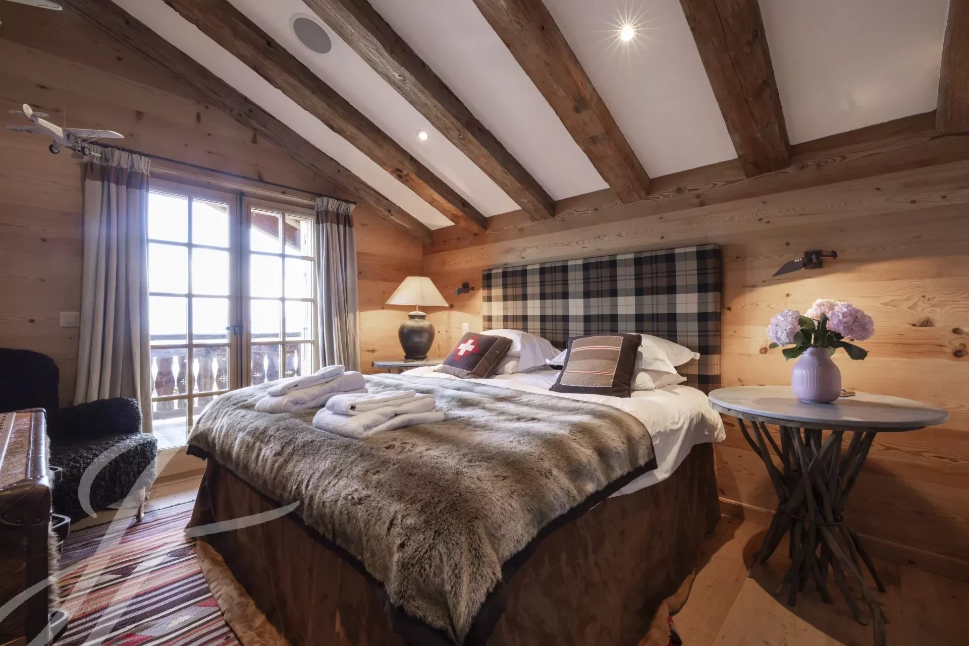 Luxury Chalet between the Médran and Rouge slopes sauna, Jacuzzi, 4 bedrooms in Verbier - Swiss Alps